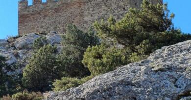 По следам итальянцев в страну Солнца : Судак и Новый Свет img-16178