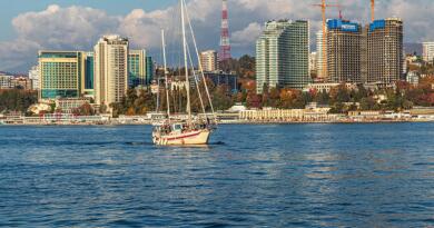 Морская прогулка из морского порта Сочи