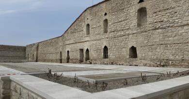 Бахчисарай. Крымское Ханство и пещерный город Чуфут-Кале img-16373