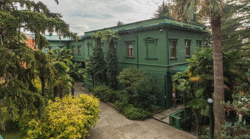 Знакомьтесь - Сочи: дача Сталина, Морпорт, Ривьера. img-15719