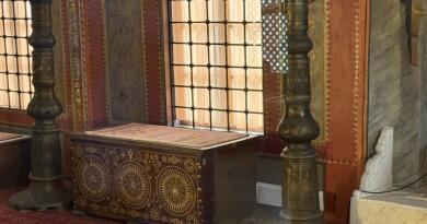 Бахчисарай. Крымское Ханство и пещерный город Чуфут-Кале img-16388