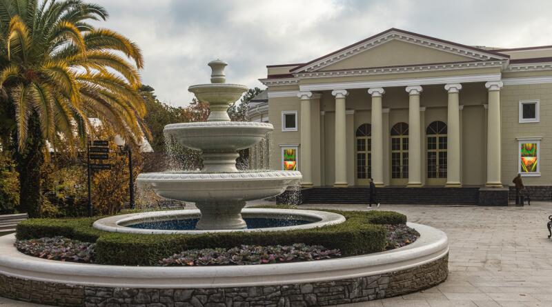 Знакомьтесь - Сочи: дача Сталина, Морпорт, Ривьера. img-15661