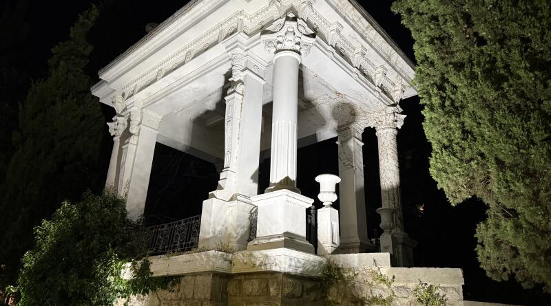 Летний вечер в Ялте img-16155