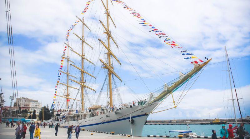 Большая Ялта: лучшие видовые площадки и морская прогулка. img-6092