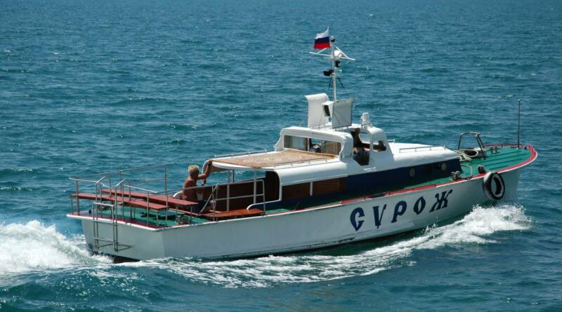 Морская прогулка вдоль бухт Нового Света (Сурож) img-15494