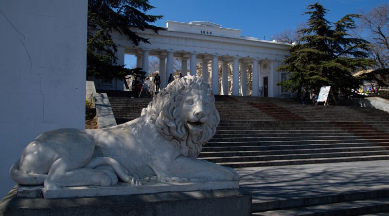 Три столицы: Бахчисарай, Севастополь, Ялта. img-12660