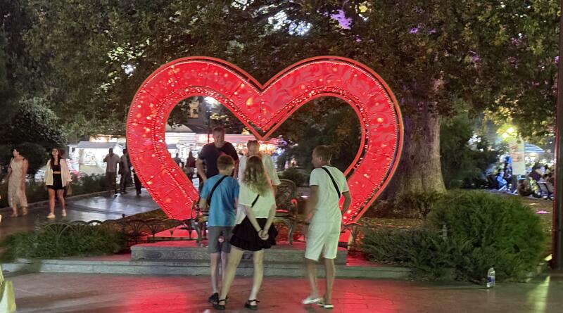 Летний вечер в Ялте img-16157