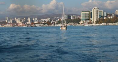 Морская прогулка из морского порта Сочи