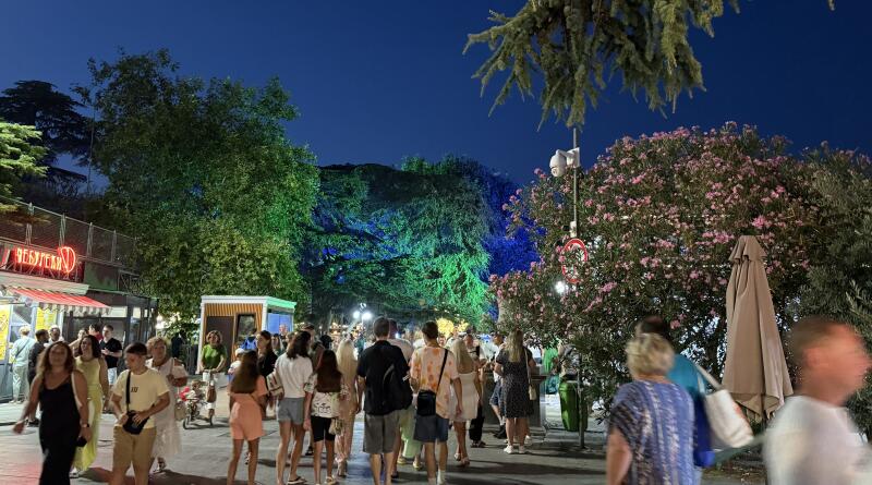 Летний вечер в Ялте img-16158