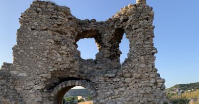 Инкерман: пещерный монастырь, средневековая крепость и завод марочных вин. img-16283