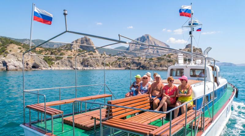 Морская прогулка вдоль бухт Нового Света (Сурож) img-16772