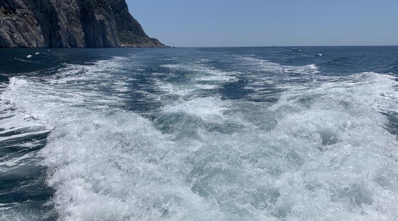 Летний вечер в Севастополе. Вино и море img-16237