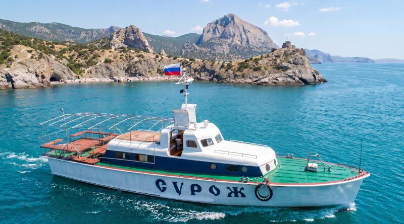 Морская прогулка вдоль бухт Нового Света (Сурож) img-16769