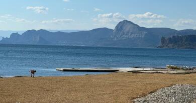 Феодосия вдоль и поперек. Морская прогулка к вулкану Карадаг. img-16094