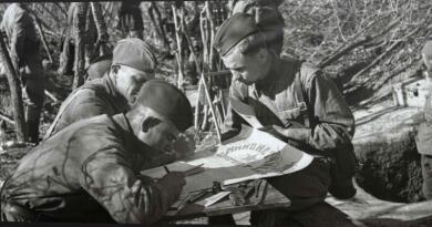 Большая обзорная экскурсия по Севастополю ( главные достопримечательности ) img-15173