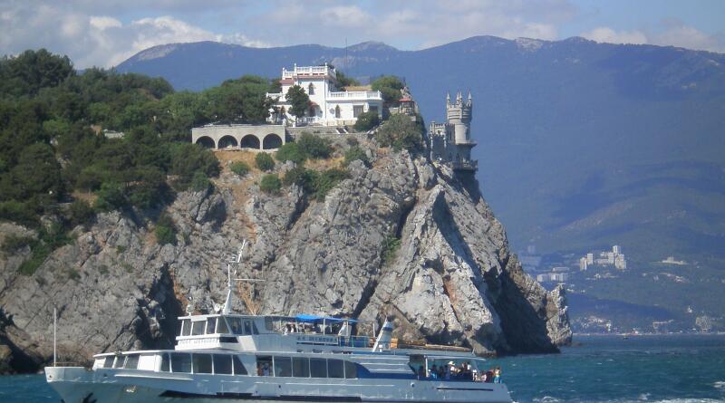 Лучшее в Крыму : Воронцовский дворец , замок Ласточкино гнездо и морское путешествие в Ялту img-15405
