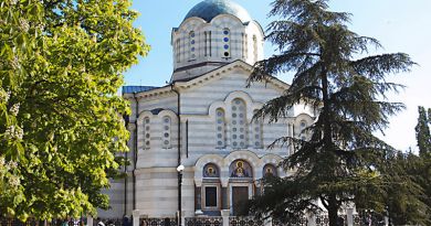 Владимирский собор в Севастополе (усыпальница адмиралов)