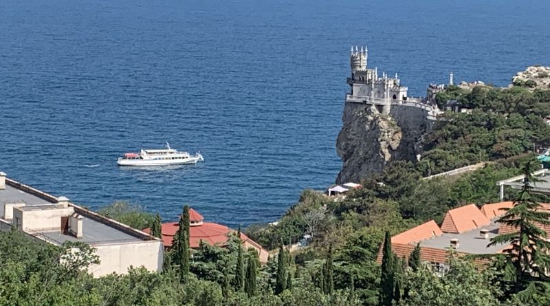 Канатная дорога на гору Ай-Петри, Ялта и морская прогулка к замку "Ласточкино гнездо" img-14289