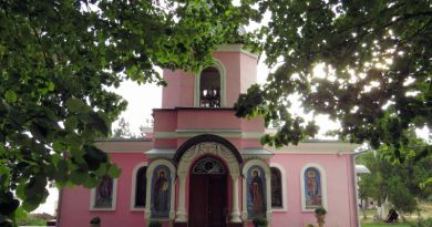 2 монастыря: Сурб-Хач и Топловский монастырь img-12536
