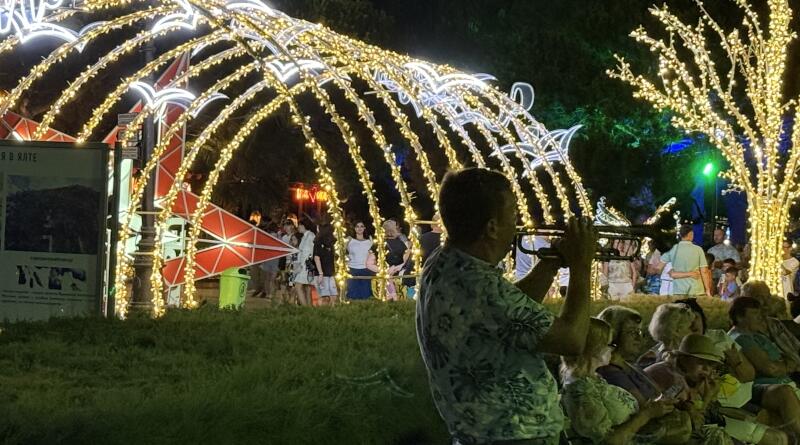 Летний вечер в Ялте img-16166