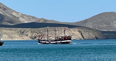 Феодосия вдоль и поперек. Морская прогулка к вулкану Карадаг. img-16088