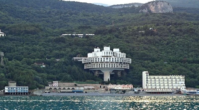 Вечерняя Ялта img-8029