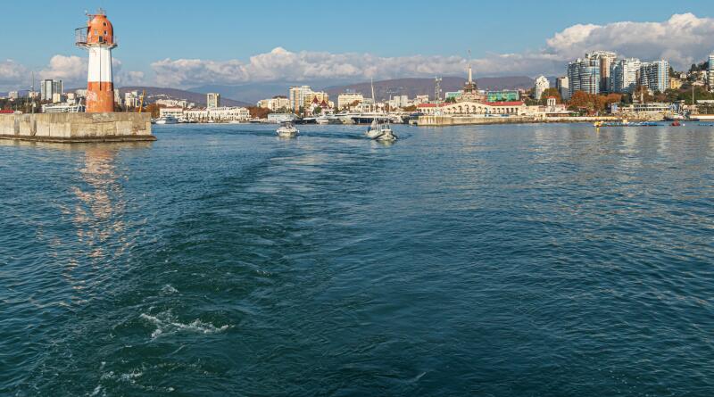 Знакомьтесь - Сочи: дача Сталина, Морпорт, Ривьера. img-15740