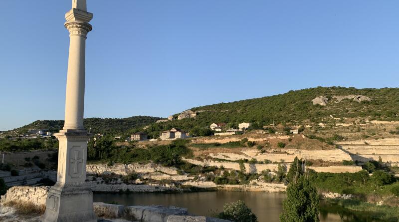 Инкерман: пещерный монастырь, средневековая крепость и завод марочных вин. img-16282